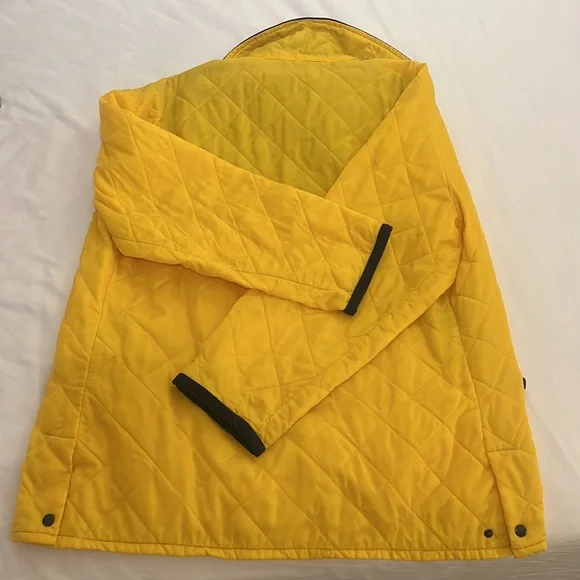 Burberry Men’s Quilted Jacket (Vintage)